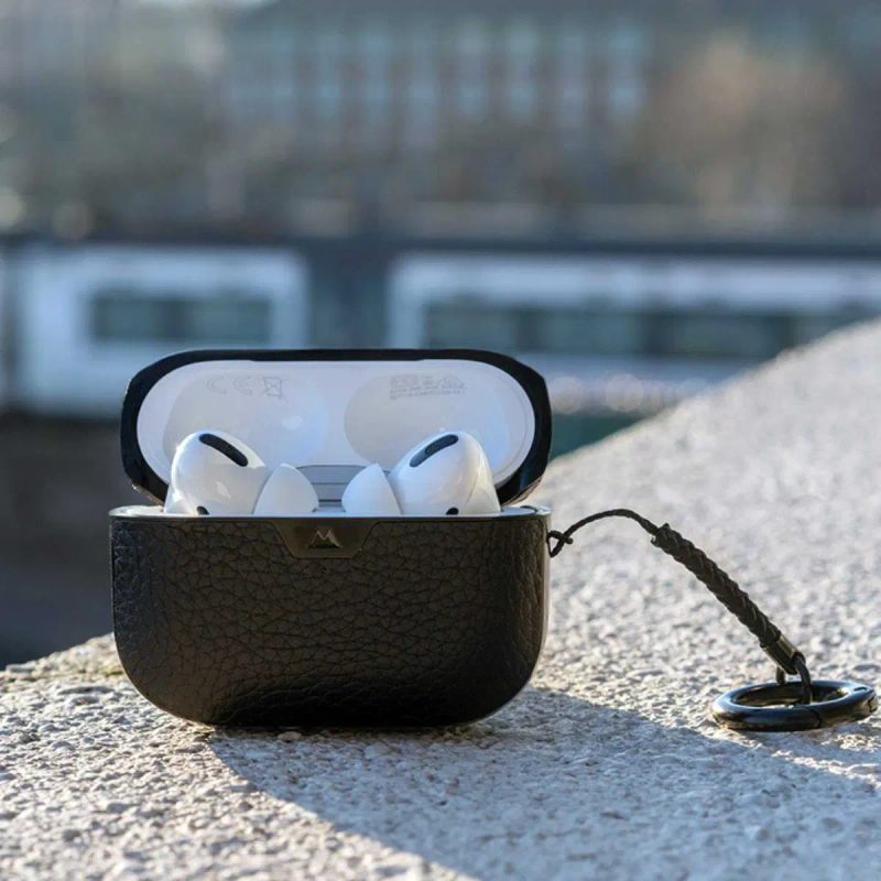 Защитный кейс "Mous" Black Leather к наушникам Apple AirPods Pro 1 и 2 — фото 2