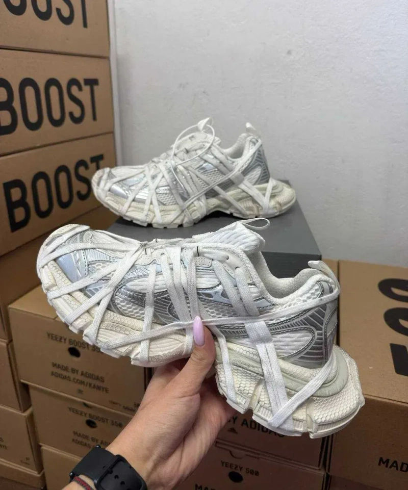 Женские кроссовки Balenciaga 3XL Xteme Laces / Баленсиага 3XL белые  36 37 38 39 40 41 — фото 8