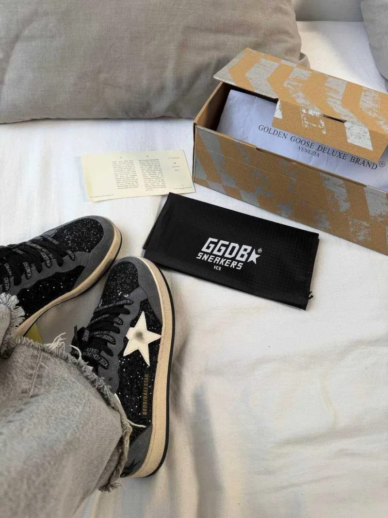 Женские кроссовки Golden Goose Black Grey Sparkles / Голден Чуз черные серые  36 37 38 39 40 — фото 6