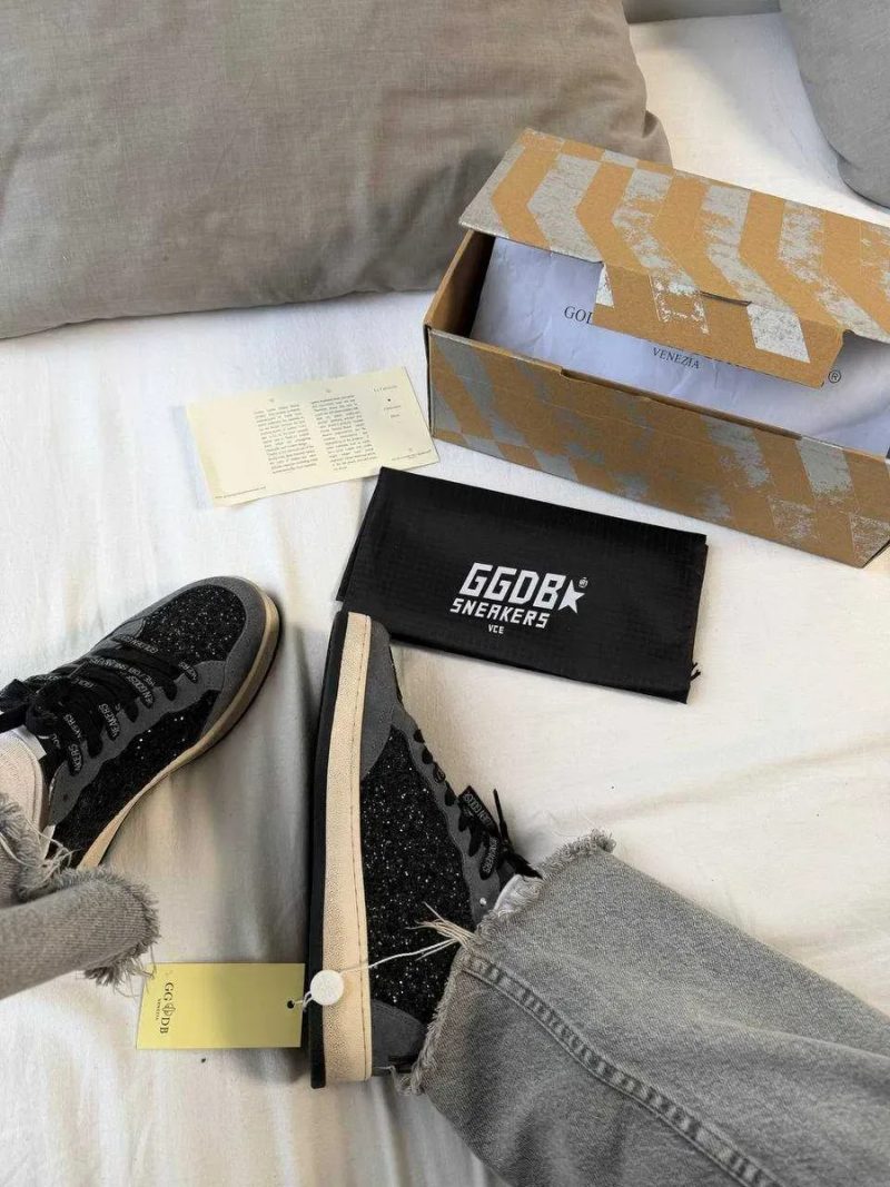 Женские кроссовки Golden Goose Black Grey Sparkles / Голден Чуз черные серые  36 37 38 39 40 — фото 7