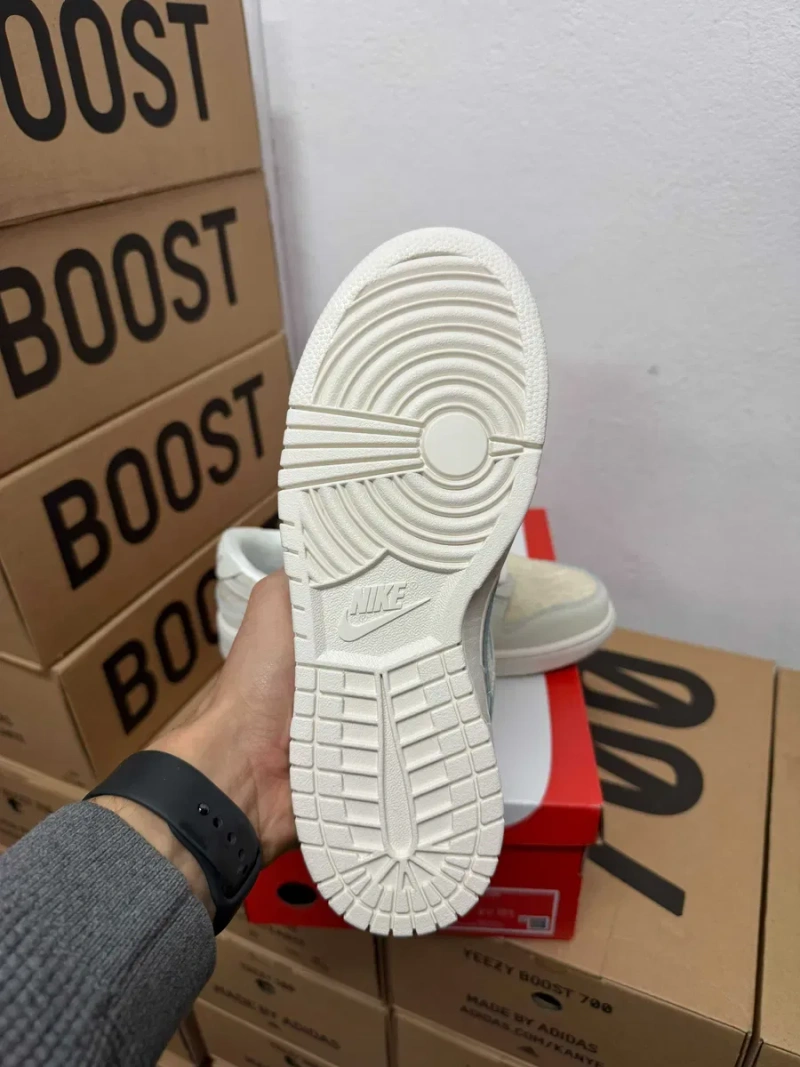 Женские кроссовки Nike SB Dunk Laces Pack / Найк Данк бежевые 36 37 38 39 40 41 — фото 4