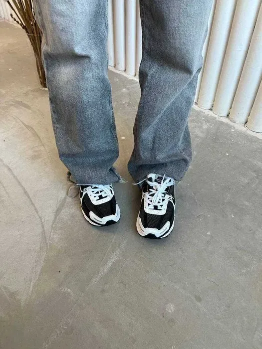 Женские кроссовки Nike Vomero 5 / Найк Вомеро серый чорный 36 37 38 39 40 — фото 8