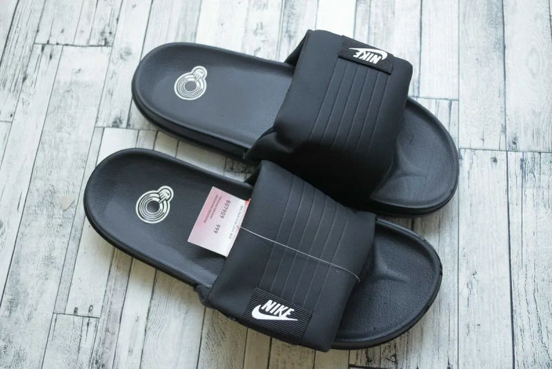 Женские шлепанцы шльопанці шлепки тапочки Nike Benassi OFFCourt — фото 7