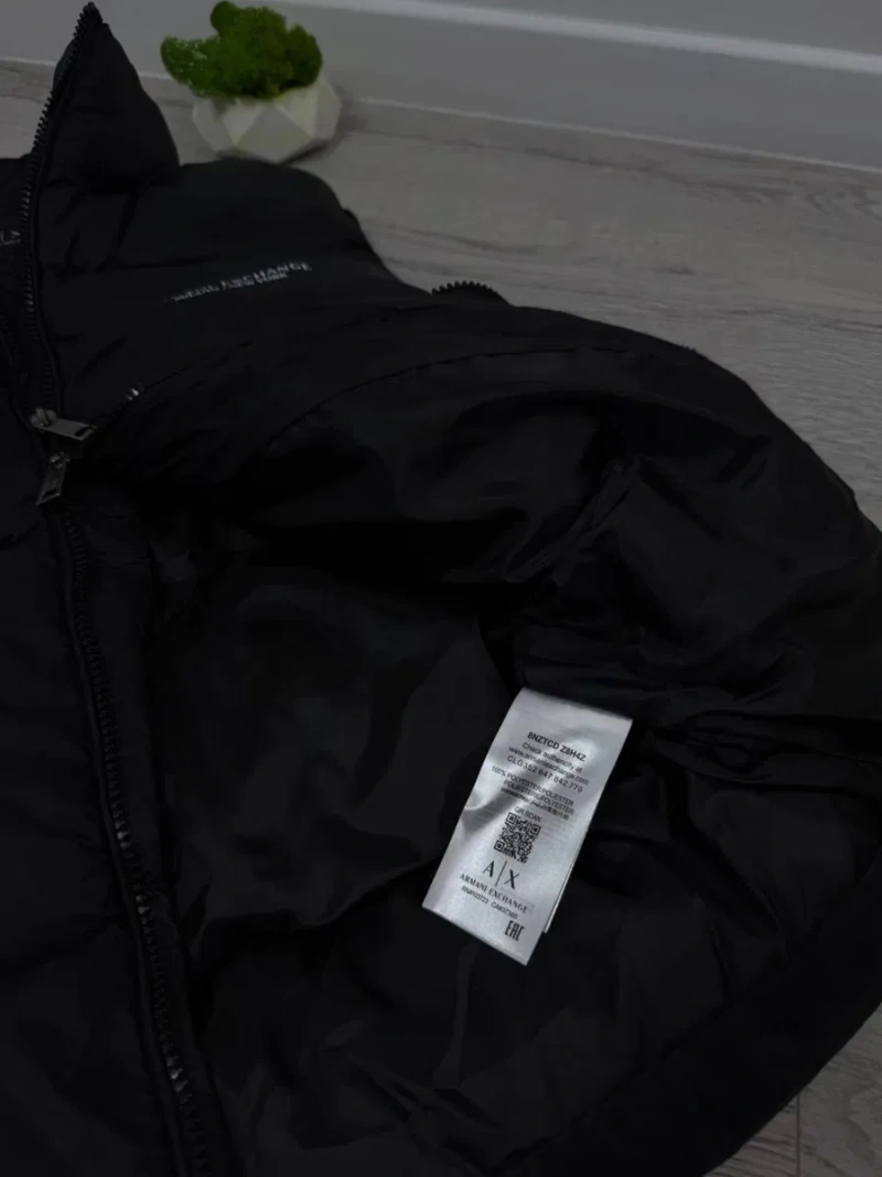 Жилетка Armani Exchange New York чорна Безрукавка чоловіча Армані — фото 7