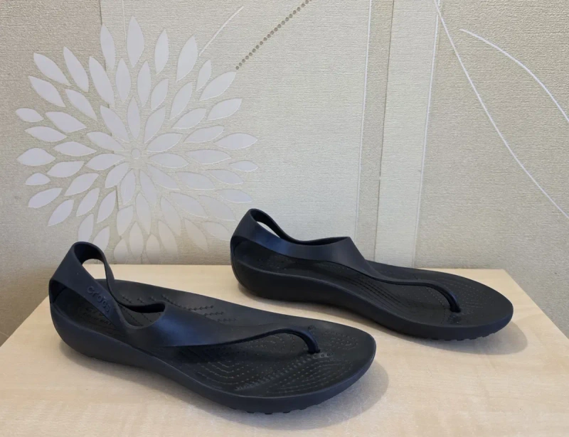 Жіночі босоніжки Crocs Serena Flip оригінал розмір 37-38 — фото 2