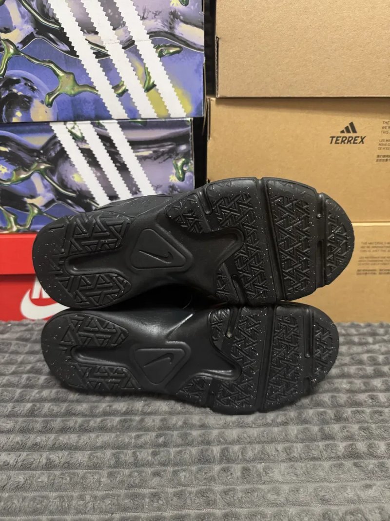 Жіночі кросівки для тренувань Nike W Legend Essential 2 37,5(23,5см) — фото 7