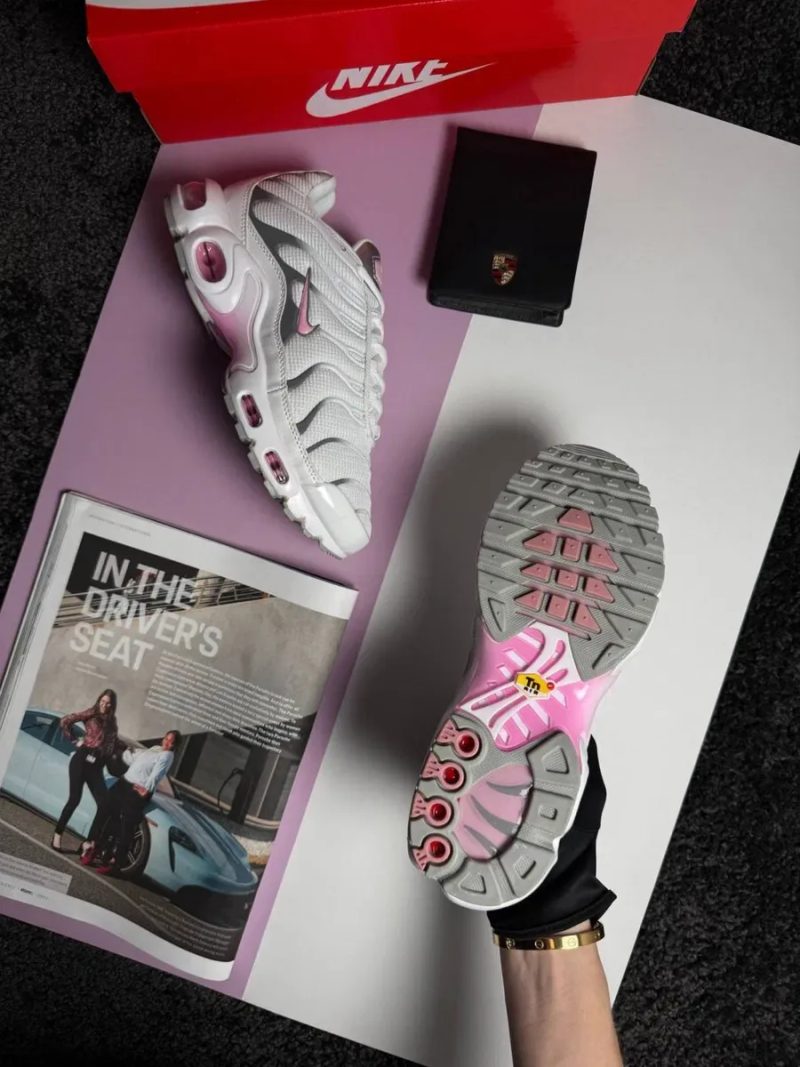 Жіночі кросівки найк аір макс Nike Air Max Plus White Metallic Pink [36-41] — фото 6
