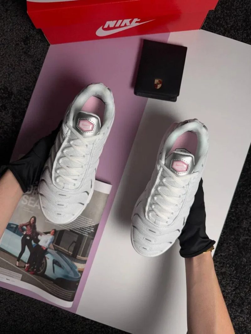 Жіночі кросівки найк аір макс Nike Air Max Plus White Metallic Pink [36-41] — фото 7