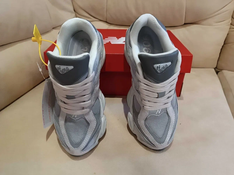 Жіночі кросівки New Balance 9060 — фото 4