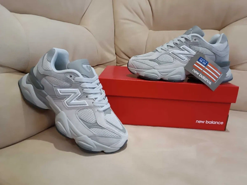 Жіночі кросівки New Balance 9060 — фото 2
