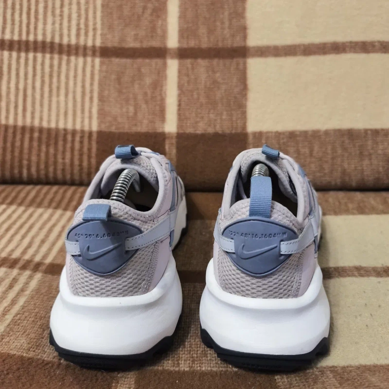 Жіночі кросівки nike — фото 3