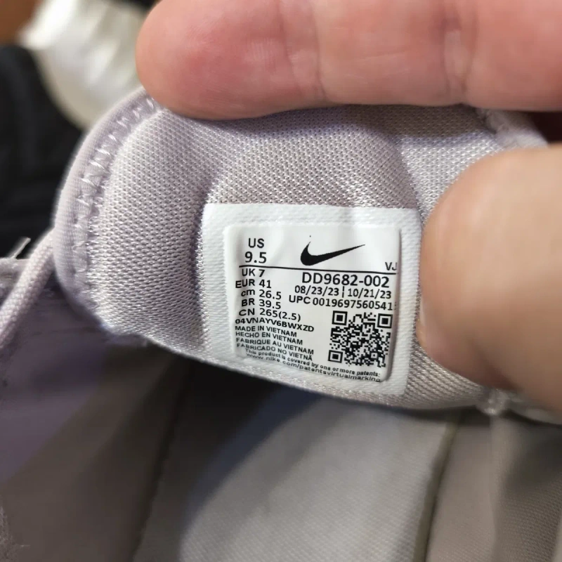 Жіночі кросівки nike — фото 5