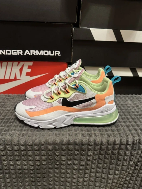 Жіночі кросівки Nike Air Max 270 React SE 41(26,5см) оригінал
