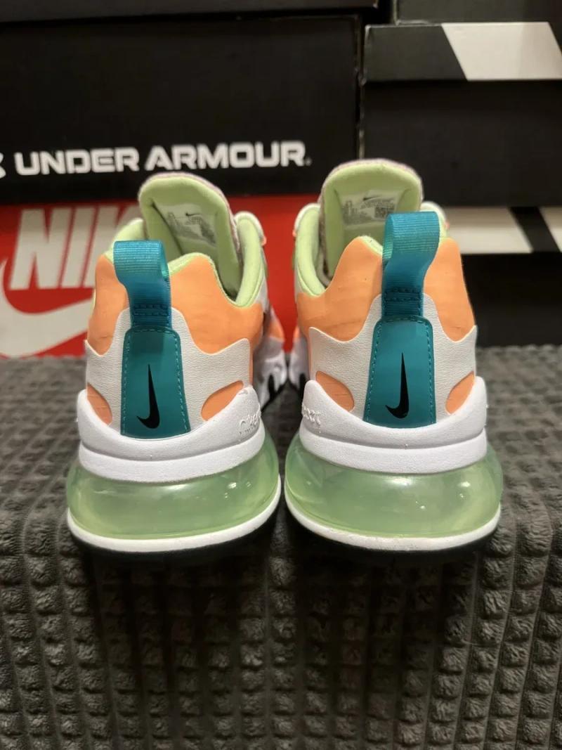 Жіночі кросівки Nike Air Max 270 React SE 41(26,5см) оригінал — фото 4