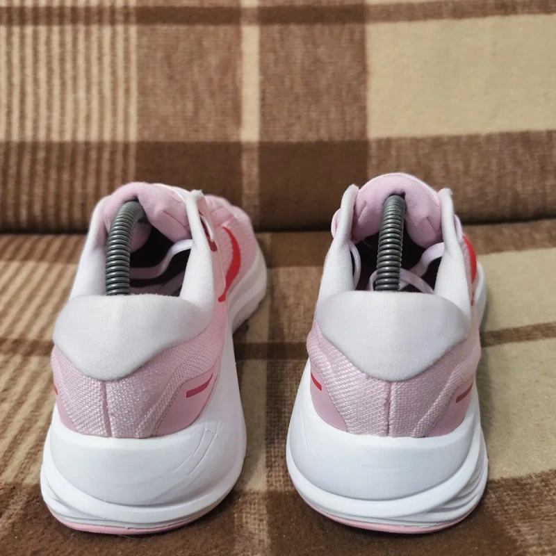 Жіночі кросівки nike — фото 3