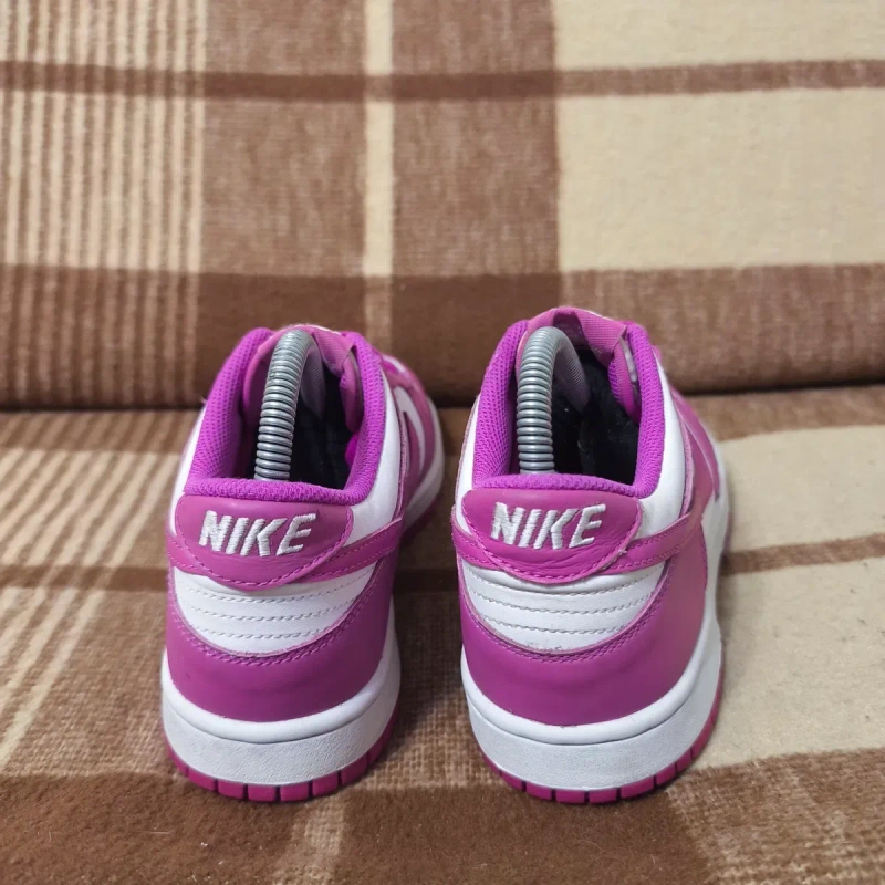 Жіночі кросівки nike dunk — фото 3