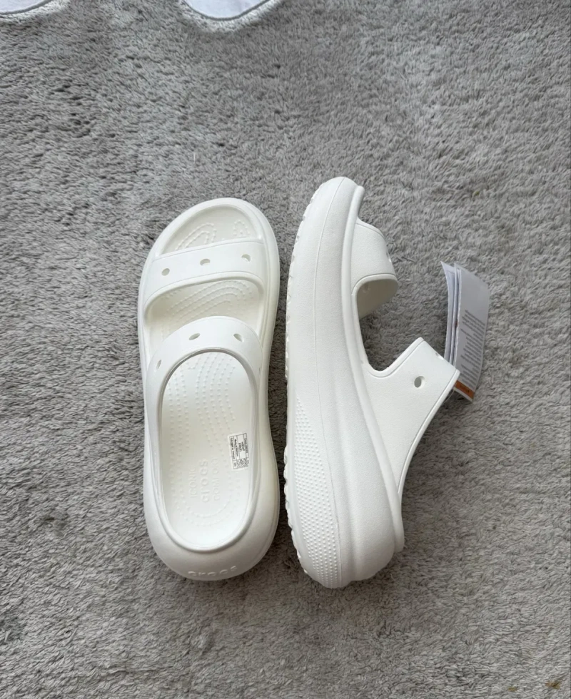 Жіночі шльопанці Крокси Crocs Classic Crush Sandal бежеві W7 36 розмір 23 CM — фото 5