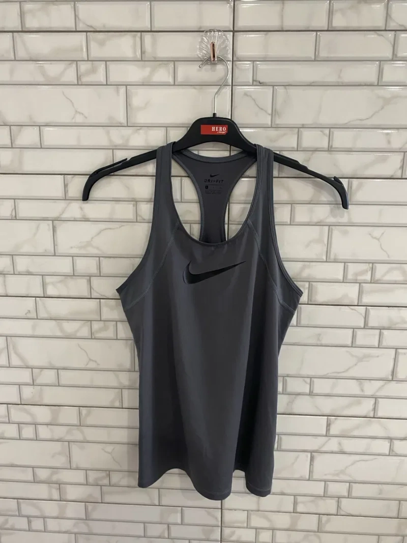 Жіночі спортивні футболки,майки  Nike,Puma,Adidas,Reebok — фото 8