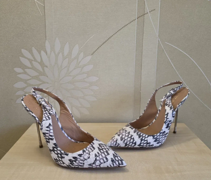 Жіночі туфлі слінгбеки Kurt Geiger London розмір 39 — фото 3
