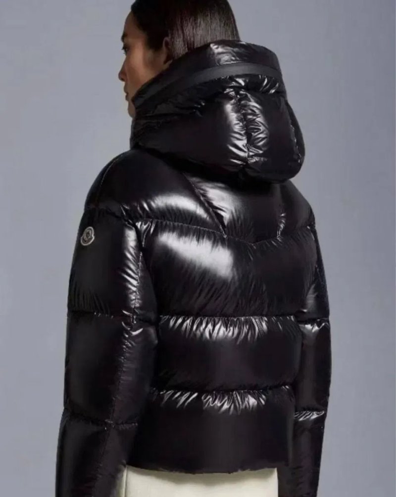 Жіночий зимовий пуховік куртка Moncler — фото 3
