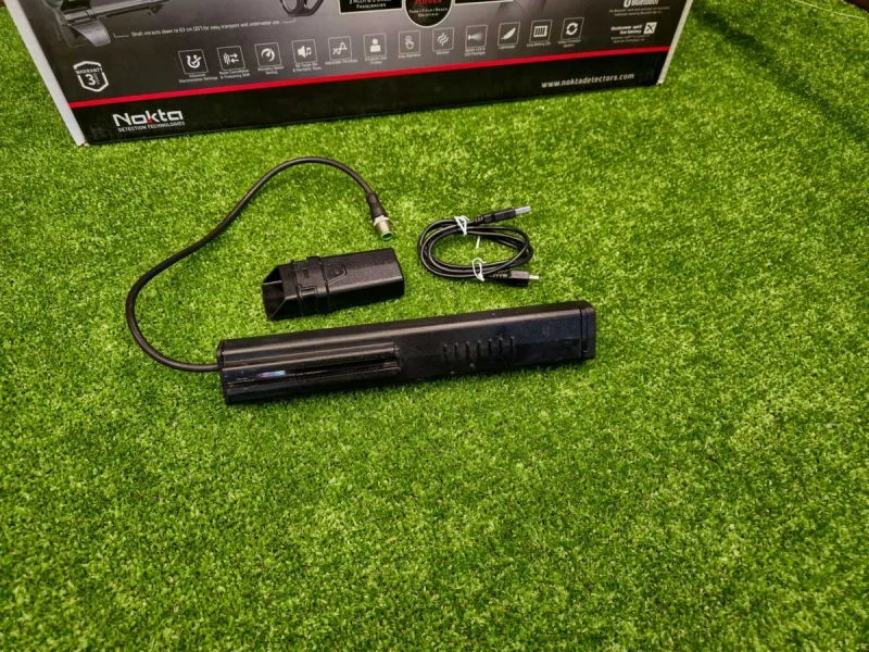 Зовнішній акумулятор Nokta Waterproof Battery — фото 7