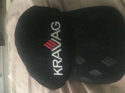 Чорна кепка KRAVAG