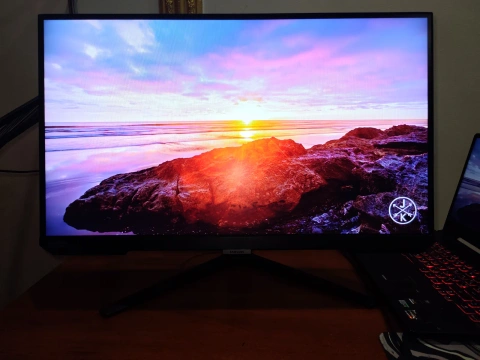 Монітор Samsung Odyssey G4 27"