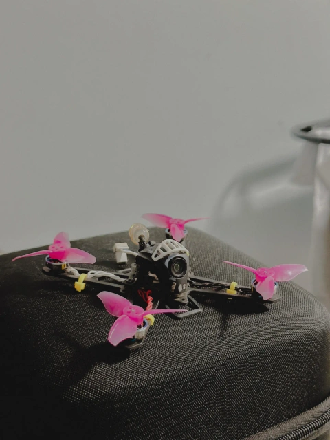 Meteor75Pro elrs fpv дрон карбон рама доработан квадрокоптер betafpv