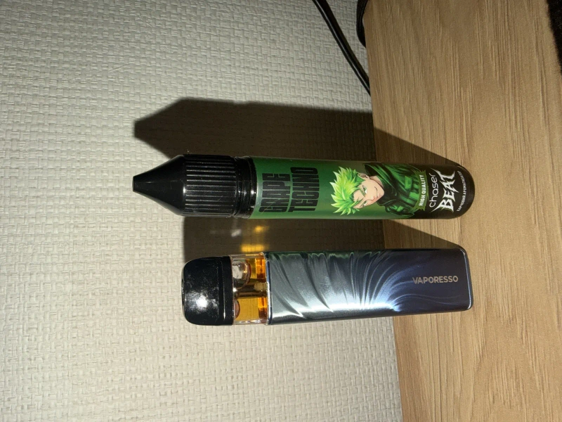 Рідина для вейпу Chaser Techno Beat та Pod-система Vaporesso
