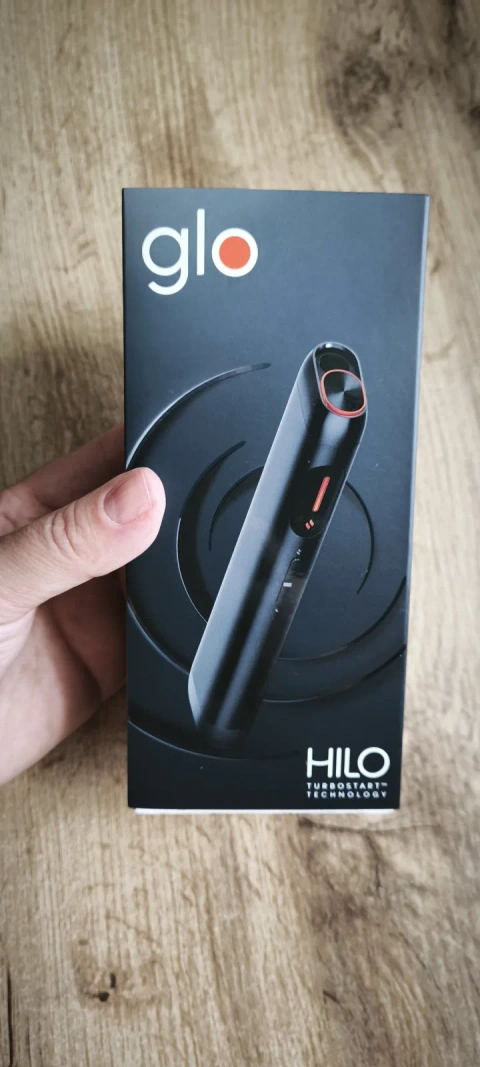 Пристрій для нагрівання тютюну Glo Hilo