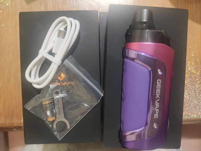 Geekvape Aegis Boost 3 Pod-система фіолетово-рожева