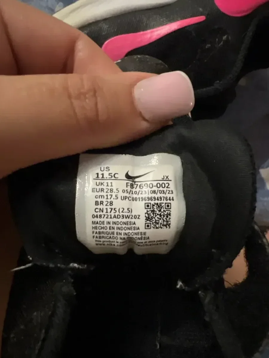 Дитячі кросівки Nike  Розмір :28,5 — фото 2