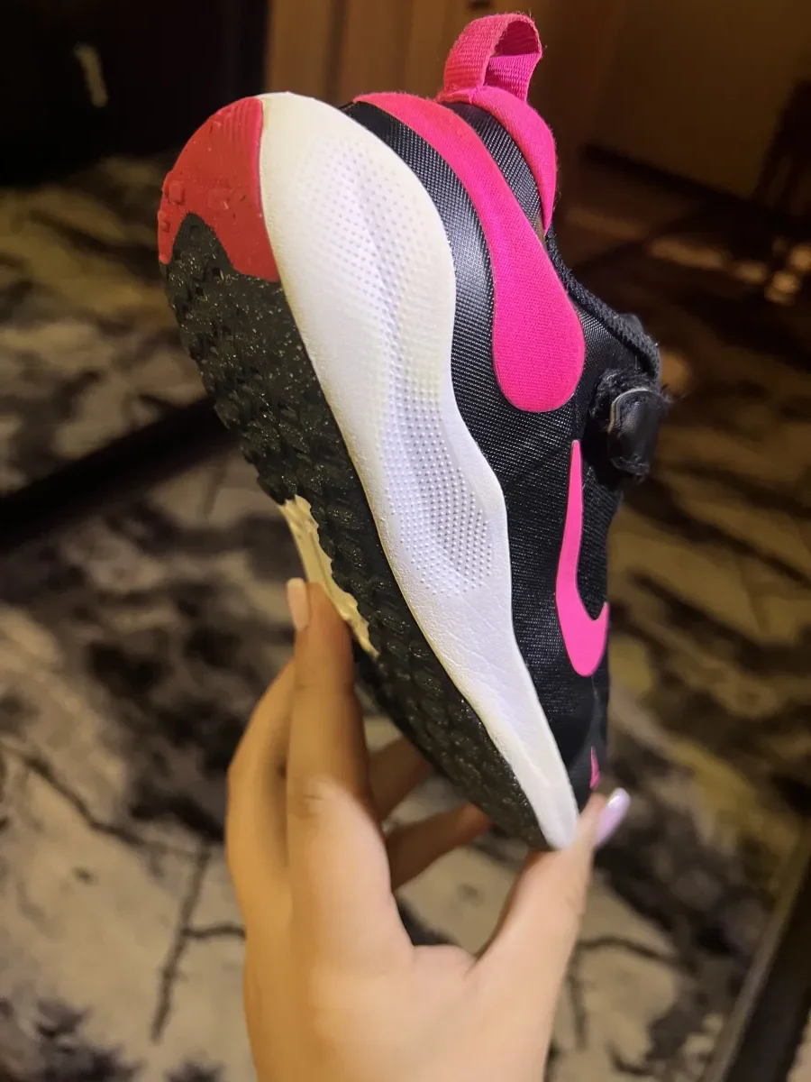Дитячі кросівки Nike  Розмір :28,5 — фото 4