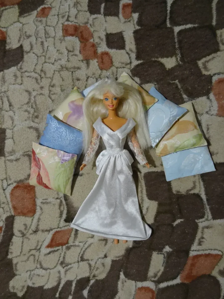 Коллекционная винтажная Барби Невеста Mattel Dream Bride 1996 с редким скринингом глаз
