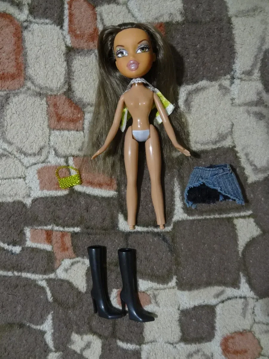Кукла Bratz Yasmin Strut It Братц Ясмин Оригинал MGA 2002 — фото 4