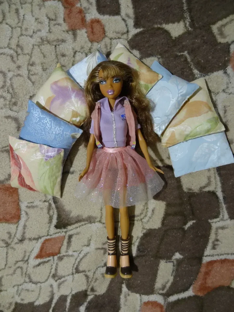 Оригинальная кукла Барби My Scene Nia Mattel 2005 г. (Май Син Ниа)