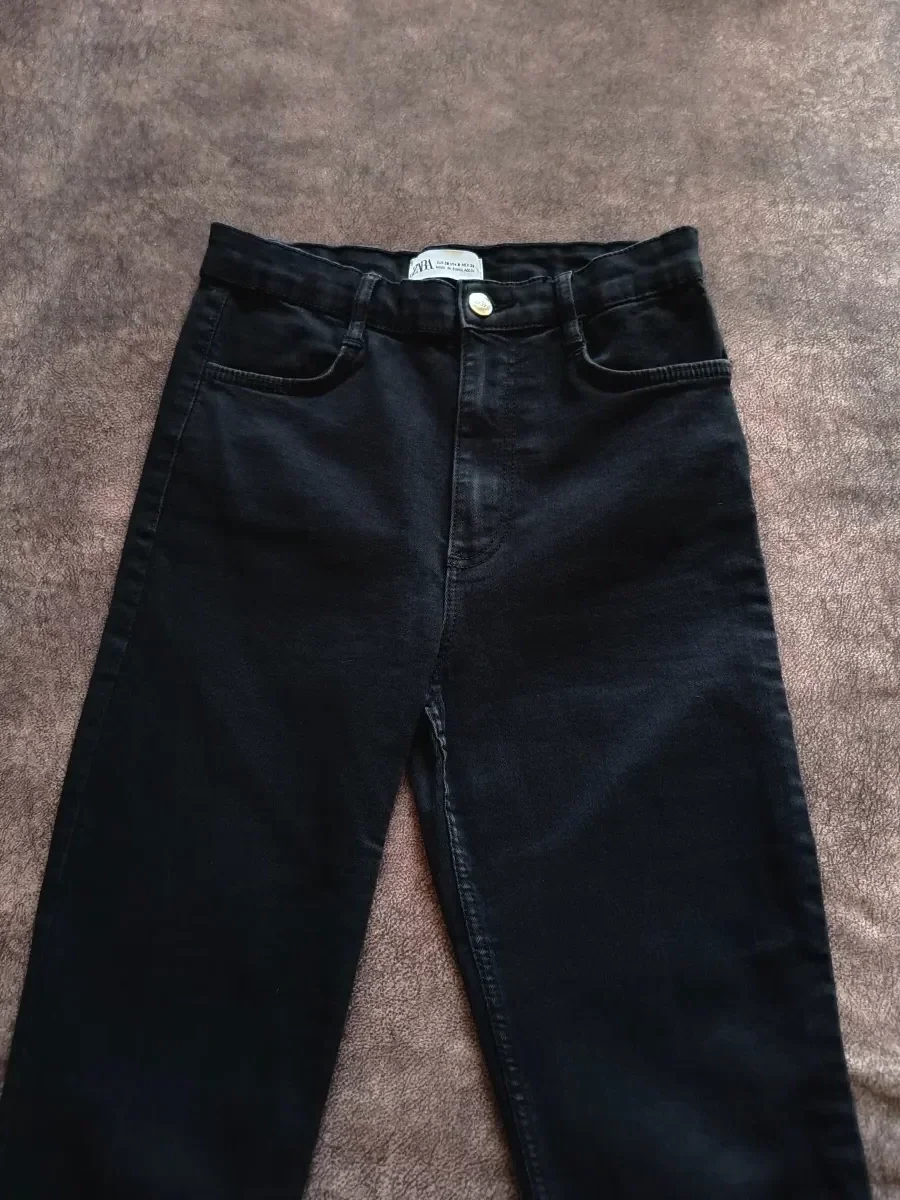 Оригінальні джинси ZARA висока посадка M / EUR 38