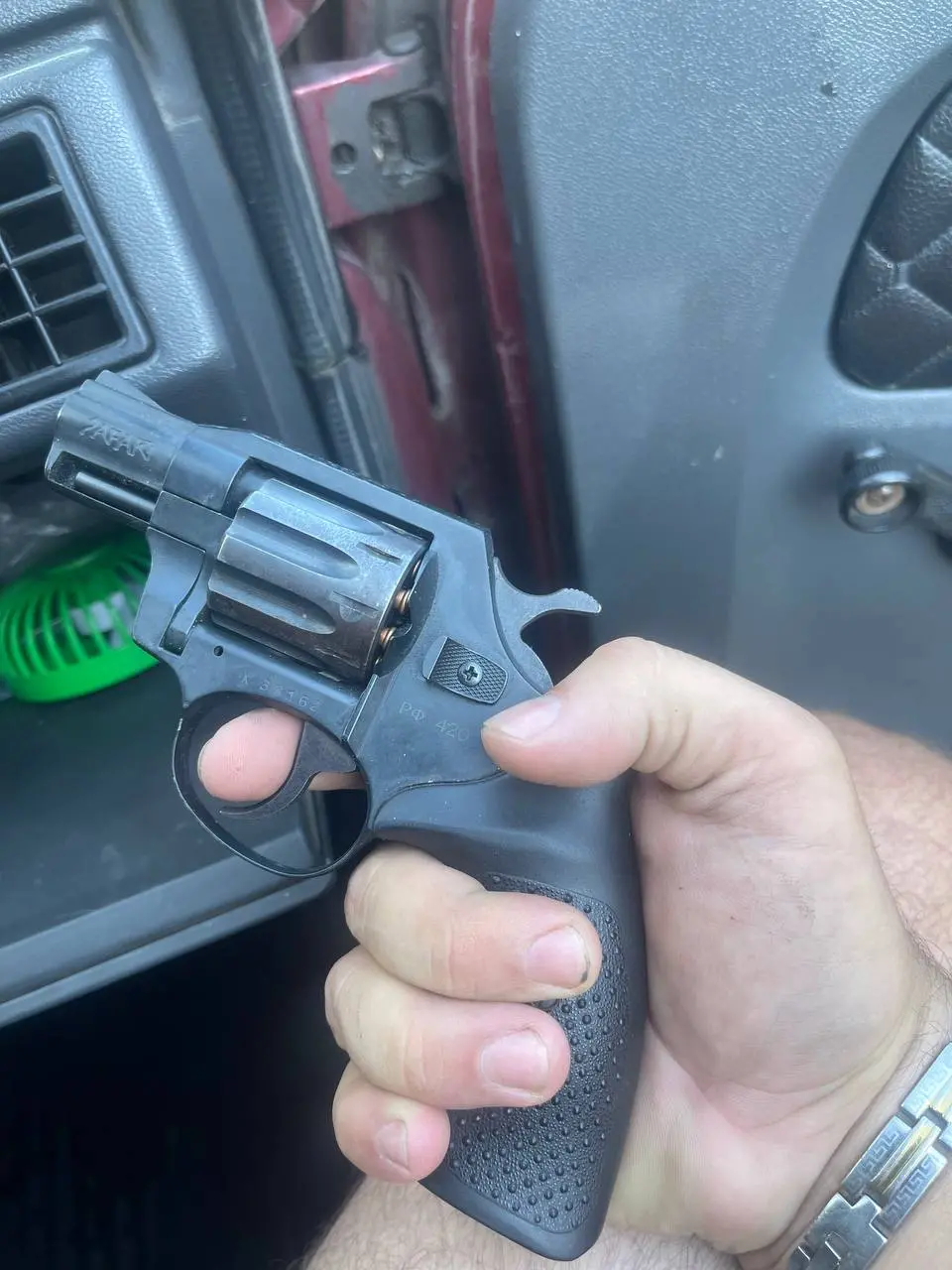 Револьвер Safari 420 под патрон флобера