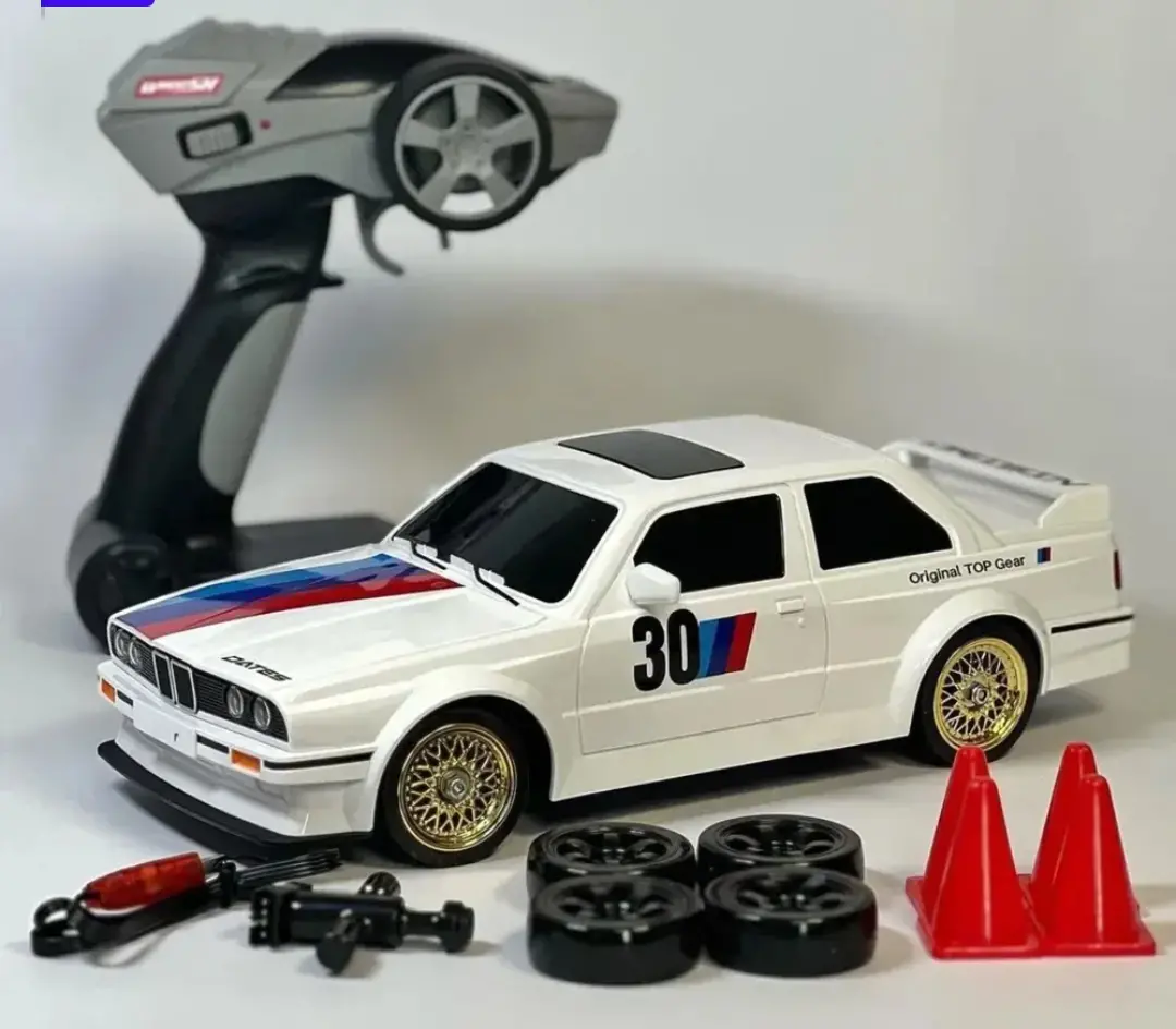 Машинка на радіокеруванні BMW E30 для дрифту,