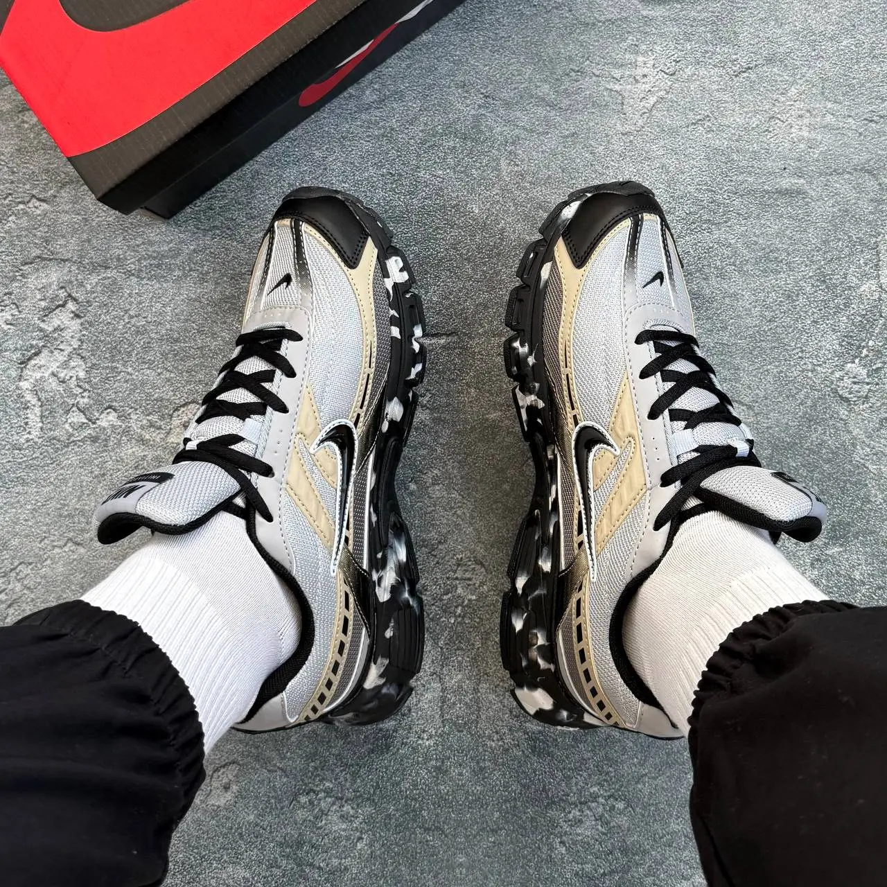 Nike Initator custom beige black — фото 2