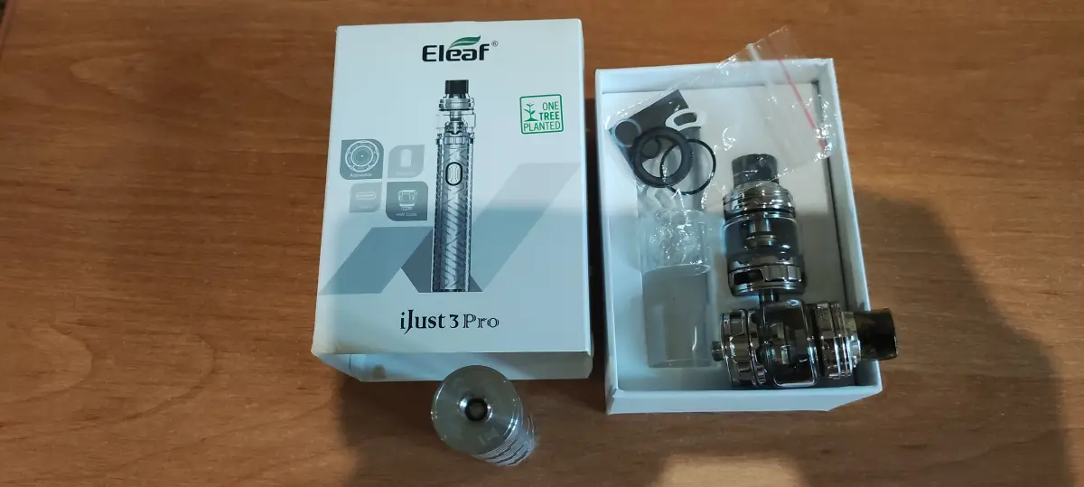Vaporesso FORZ TX 80, Eleaf ijust 3 pro — фото 3
