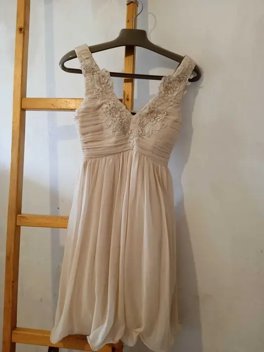 Весільна нарядна сукня 44-48 р