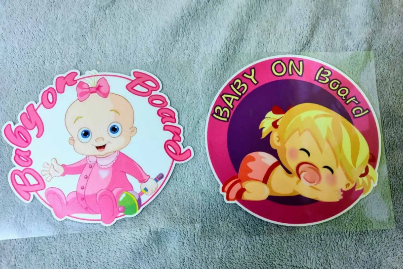 Наклейки предупреждение на авто