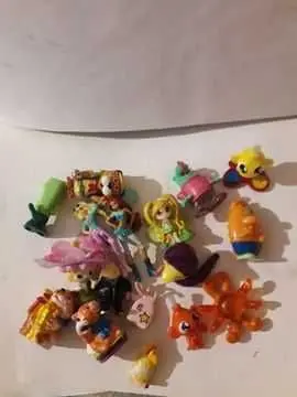 Іграшки Kinder Surprise