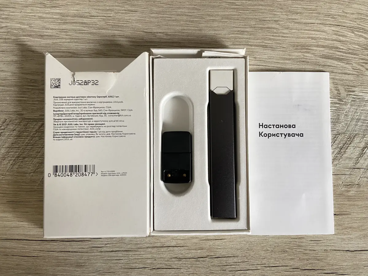 JUUL у новому стані + 4 оригінальні б/у картриджі