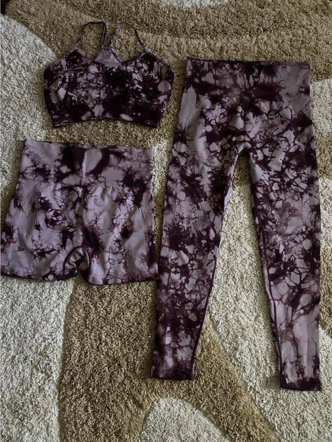 Костюм для фітнесу трійка з ефектом пуш-ап рожевий