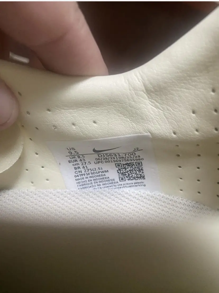 Футбольні бутси Nike Air Zoom | 43 EUR | 9.5 US | 27.5 см | — фото 2