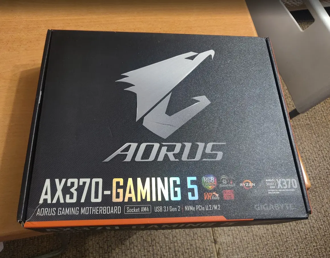 Материнська плата Gigabyte GA-AX370-Gaming 5 — фото 2