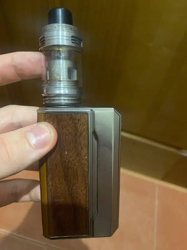 VOOPOO Drag 4 177W Wood Edition + Wasp Nano RDA + 2x2800mAh