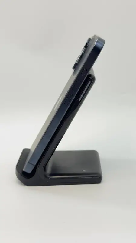 iPhone 15 Pro 128GB Neverlock Titanium — фото 2